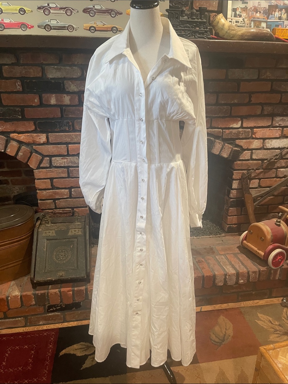 Ade Nichole Corset White Long-Sleeve Button-Front Maxi Dress size large